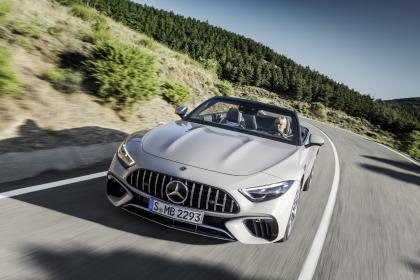 Επίσημο: Νέα Mercedes-AMG SL